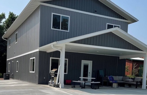 Lake City Casa | Brand new year-around lake cabin on Clear Lake!