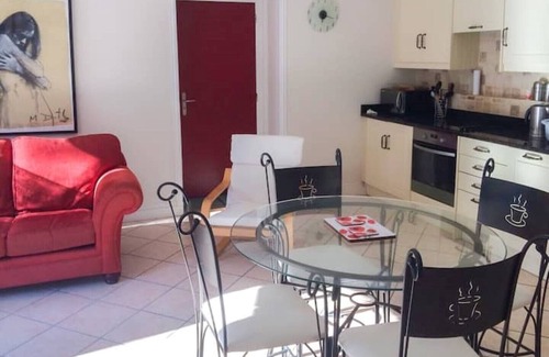 Lehon Apartamento | Brandily - Dinan, Brittany, Riverside Apartment for Two