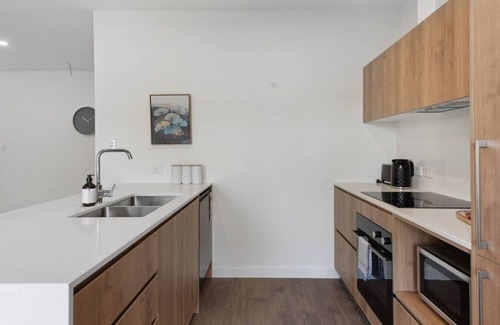 Capalaba Casa | BrandNew Modern 4BR House w/Parking/Yard/Mall/Park