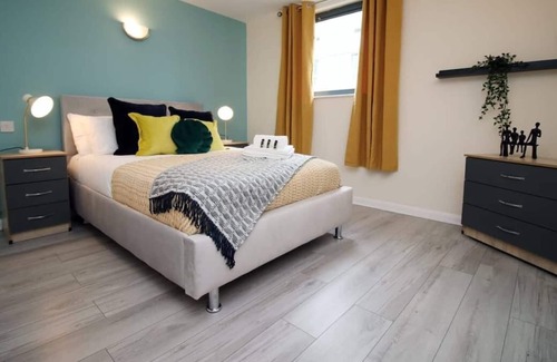 Bristol Floating Harbour Apartamento | Brandon Hill Villa by Mia Living (2 bedroom apartment with private terrace)