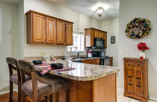 Branson West Apartamento | Branson West Vacation Rental with Resort Amenities!