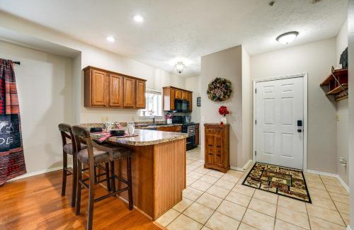 Branson West Apartamento | Branson West Vacation Rental with Resort Amenities!