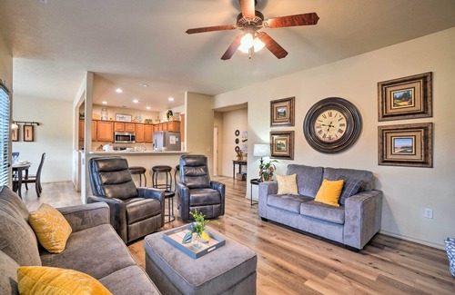 Branson West Villa | Branson West Villa w/ Golf Course View & Pool!