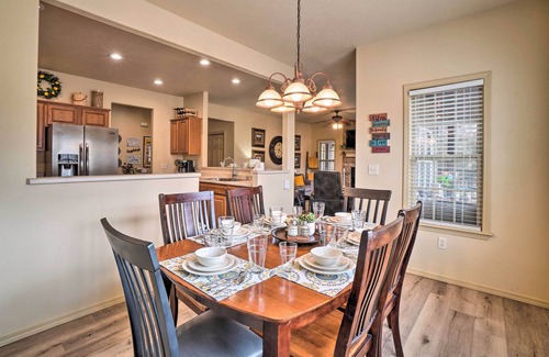Branson West Villa | Branson West Villa w/ Golf Course View & Pool!