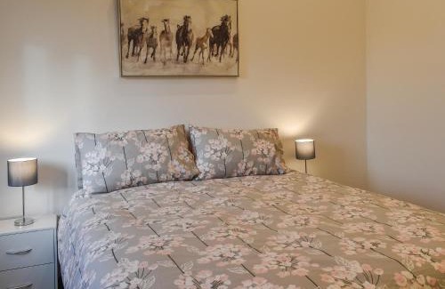 Llanfachraeth Casa | Branwen