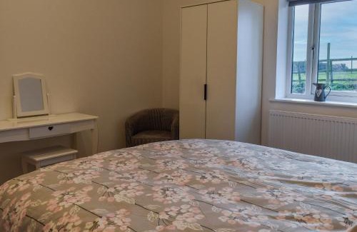 Llanfachraeth Casa | Branwen