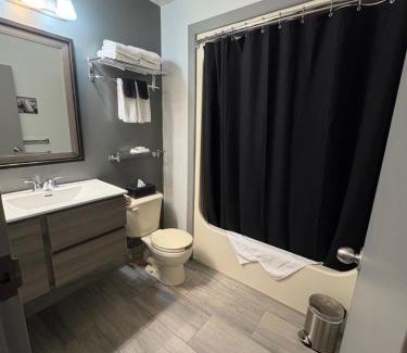 St. Peters Hotel | Bras d'Or Lakes Inn