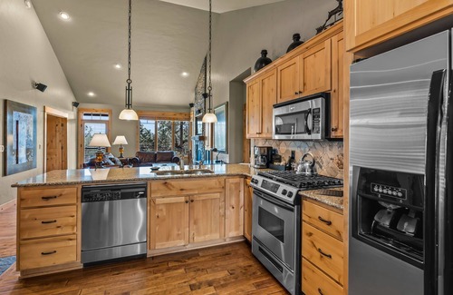 Powell Butte Cabina | Brasada Ranch | 2 King Suites | Beautiful Views