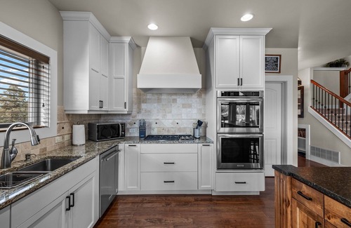 Powell Butte Casa | Brasada Ranch | Hot Tub | Guest Casita | 5 Bed