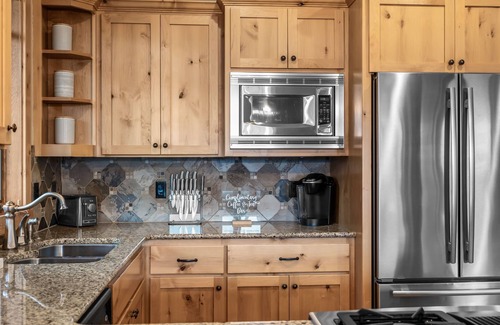 Powell Butte Cabina | Brasada Ranch Luxury Cabin - 3 Beds - Views