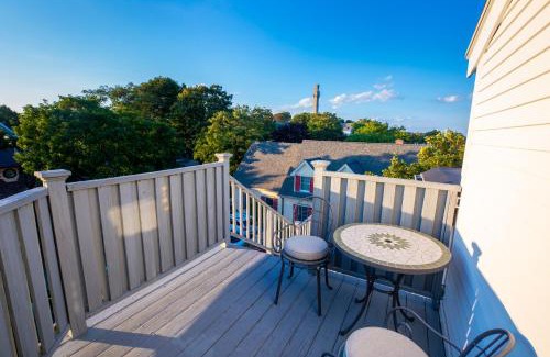 Provincetown Cama Y Desayuno | Brasswood Inn