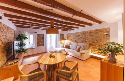 Barri Vell Apartamento | Bravissimo Calderers El Cavall, in the Old Town
