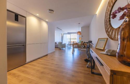 el Mercadal Apartamento | Bravissimo Domènica, 2 bedrooms and balcony