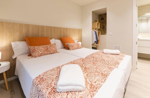 el Mercadal Apartamento | Plaça Catalunya - Apartamento vacacional en Girona | Bravissimo