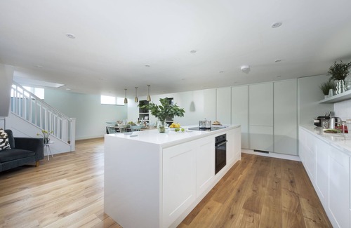 Penzance Casa | Brayside - beautifully renovated converted chapel