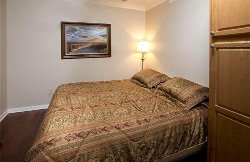 North Forest Beach Apartamento | Breakers 215
