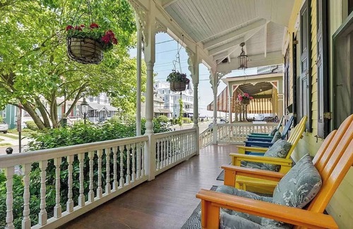 Cape May Casa | Breakers Cape May - Charming beach block Victorian home