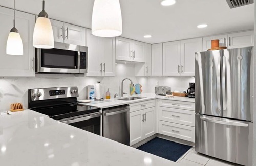 Sanibel Condominio | Breakers West B3- Stunning and Spacious West Gulf Drive Residence
