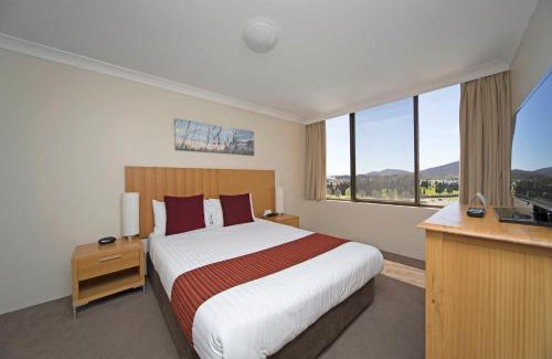 City West Apartamento | BreakFree Capital Tower Apartments