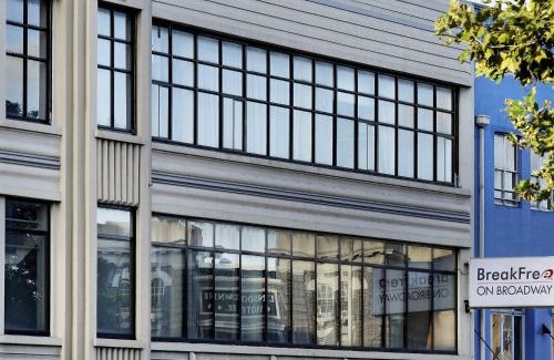 Glebe Hotel | BreakFree on Broadway Sydney, an Accor Hotel