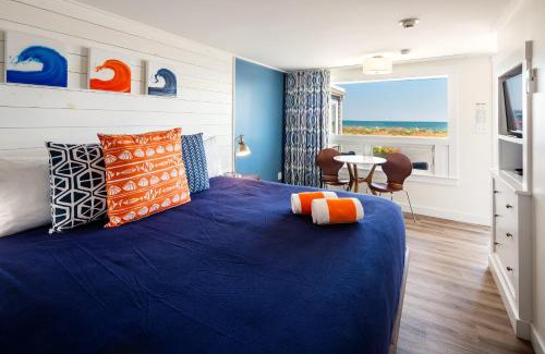 Provincetown Hotel | Breakwater Hotel