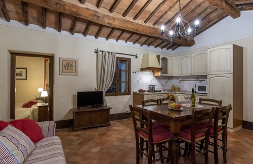 Castellina in Chianti Apartamento | Impresionante vista, típico, encantador con piscina
