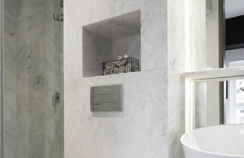 Los Alpes Apartamento | Breathtaking 2 level Condo wAmazing Pool