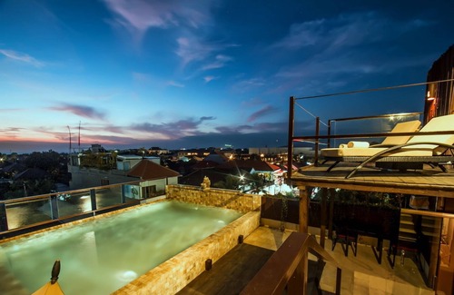 Laksmana Villa | Villa SKY, Villa Central 2 dormitorios Seminyak