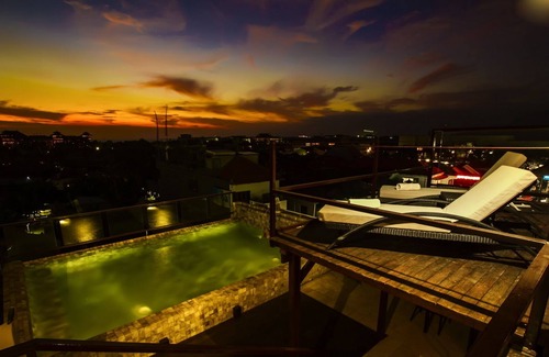 Laksmana Villa | Villa SKY, Villa Central 2 dormitorios Seminyak