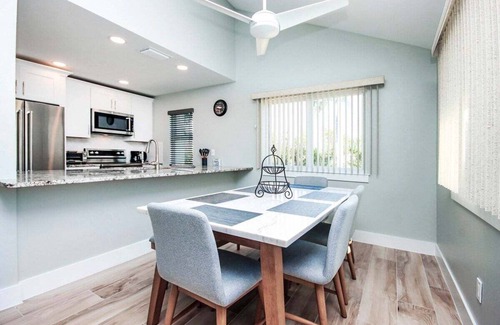 The Dunes Casa | Breathtaking golf front villa on Sanibel Island - Includes Tennis Membership - 18th Fairway