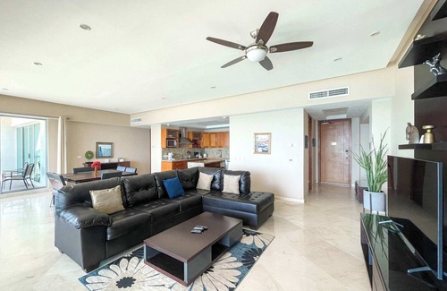 Puerto Penasco Condominio | Breathtaking Luxury Oceanfront Condo #1101