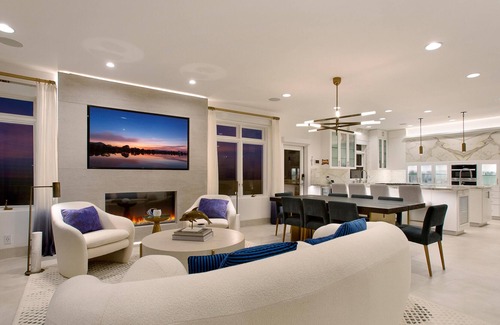 Malibu Villa | Breathtaking Malibu Oceanfront Modern Mediterranean Villa