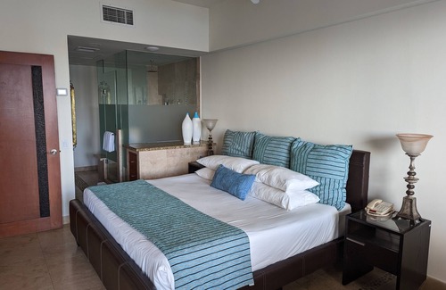 El Medano Ejidal Complejo | Breathtaking Ocean View Luxury 2 Bed Corazon Resort on Medano Beach!