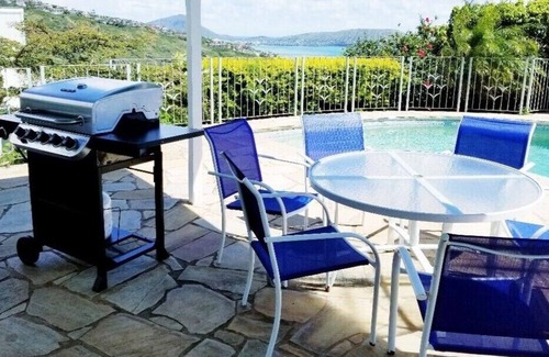 Waialae Iki Ridge Casa | Breathtaking Ocean + Mountain View + Private Pool. Monthly Rental!