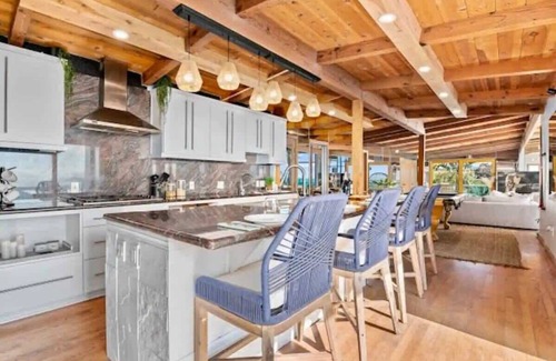 Point Loma Casa | Best Ocean View in SD! Oceanfront Sunset Cliffs