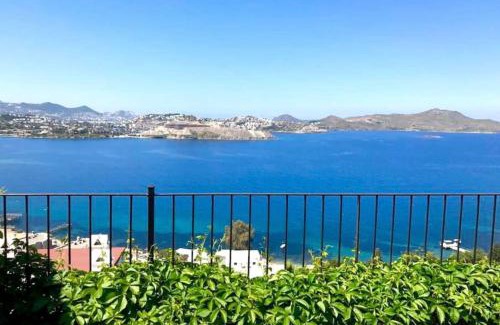 Dagbelen Apartamento | Breathtaking sea view with a peaceful garden