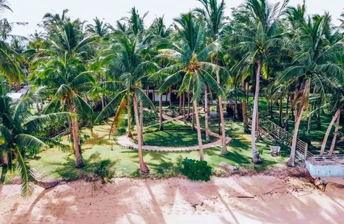 Catangnan Villa | Breathtaking Siargao Island Villa for Groups: Ocean Views & B'Fast Incl.