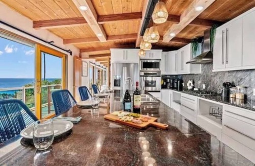 Sunset Cliffs Casa | Breathtaking Sunset Villa+Guesthouse+2 hot tubs and cold bath!