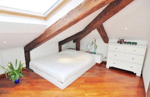Dorsoduro Apartamento | Breathtaking terrace in Santa Margherita Square