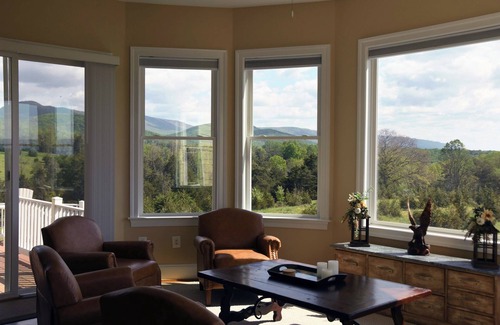 Edinburg Casa | Breathtaking Views Farmhouse Estate on 3 levels w/ nearby activities year-round.