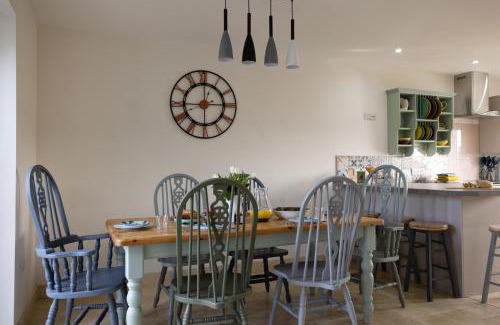 Llandovery Apartamento | Brecon Beacons Cottage with Stunning Country Views