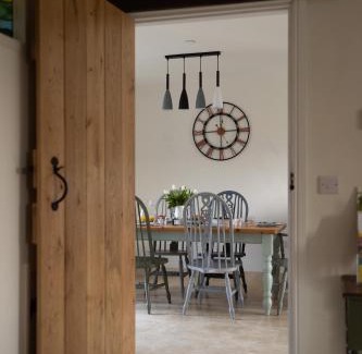 Llandovery Apartamento | Brecon Beacons Cottage with Stunning Country Views