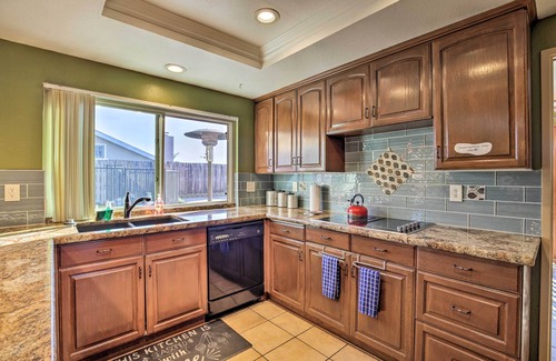 Lincoln Acres Casa | 'Breeze By the Pool' Chula Vista Home w/ Game Room