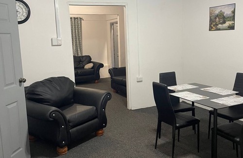 Scarborough Apartamento | Breeze Manor apartment 2