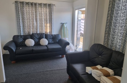 Scarborough Apartamento | Breeze Manor apartment 2