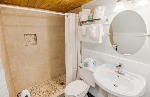 Litchfield by the Sea Apartamento | Breezes and Waves Resort View King Room, 1st Flr