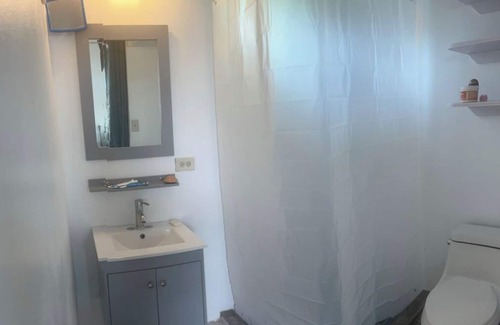 Aguadilla Cabina | Breezy and relaxing getaway.