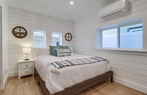 Mission Beach Casa | Breezy Bayside Cottage