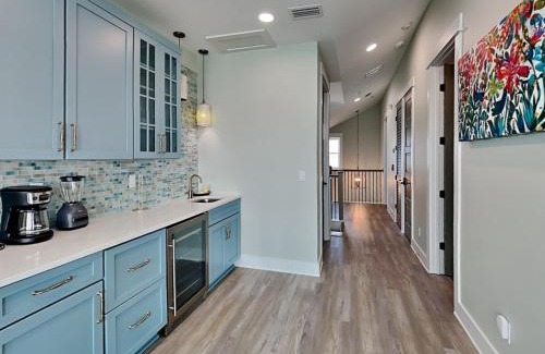 Lower Grand Lagoon Casa | Breezy Beach