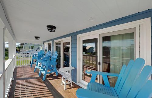 Miramar Beach Casa | Breezy Blue Cottage
